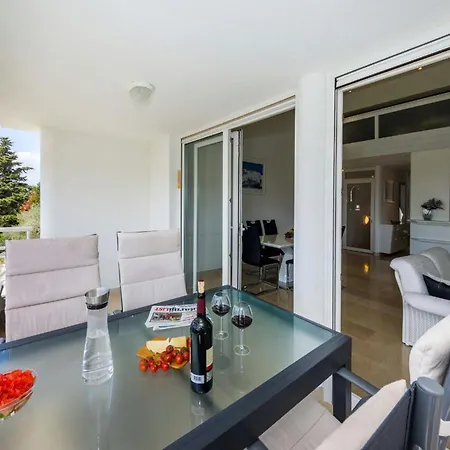 Sun & Sea Апартаменты *